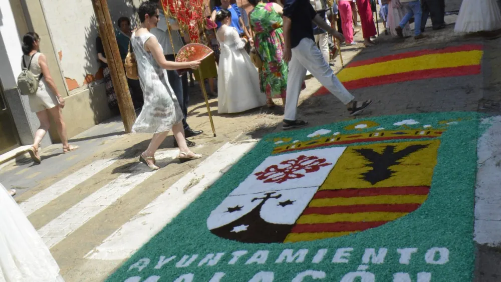 Agenda Ocio - Malagón celebra con esplendor la Octava del Corpus con una procesión en la que se unen fe, arte y tradición. 